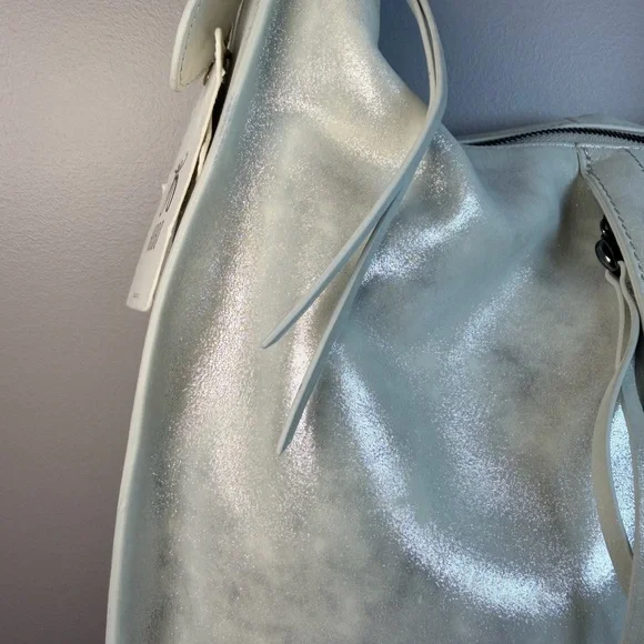 HOBO Leather Silver Metallic shoulder Bag - Picture 3 of 17